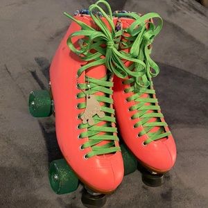 Moxi Beach Bunny Roller Skates